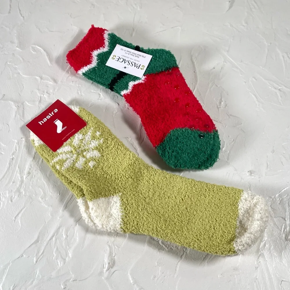 *NWT Bundle Fuzzy Holiday Socks